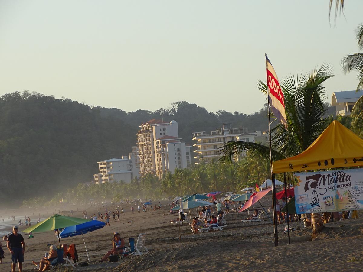 Cabinas Sunset Jaco Exterior photo